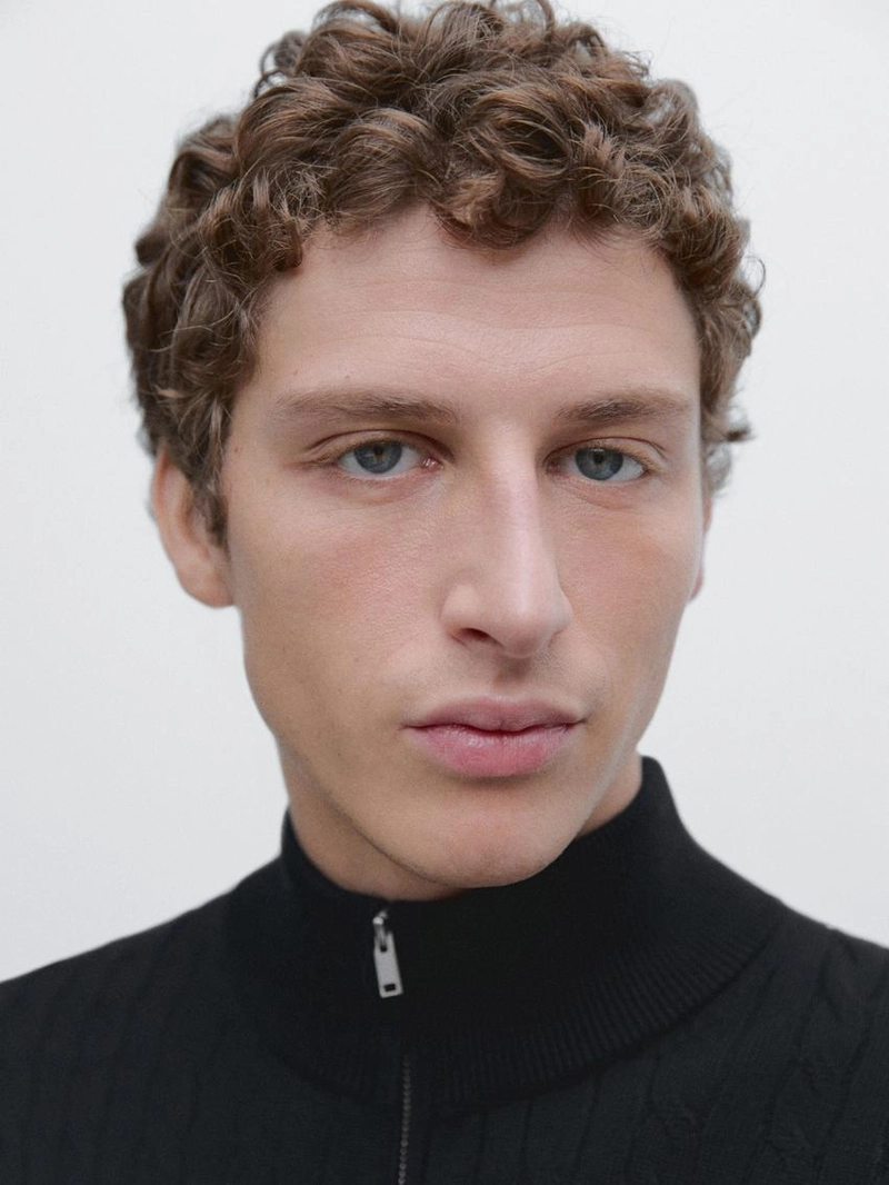 Вязанный свитер с маком и молнией