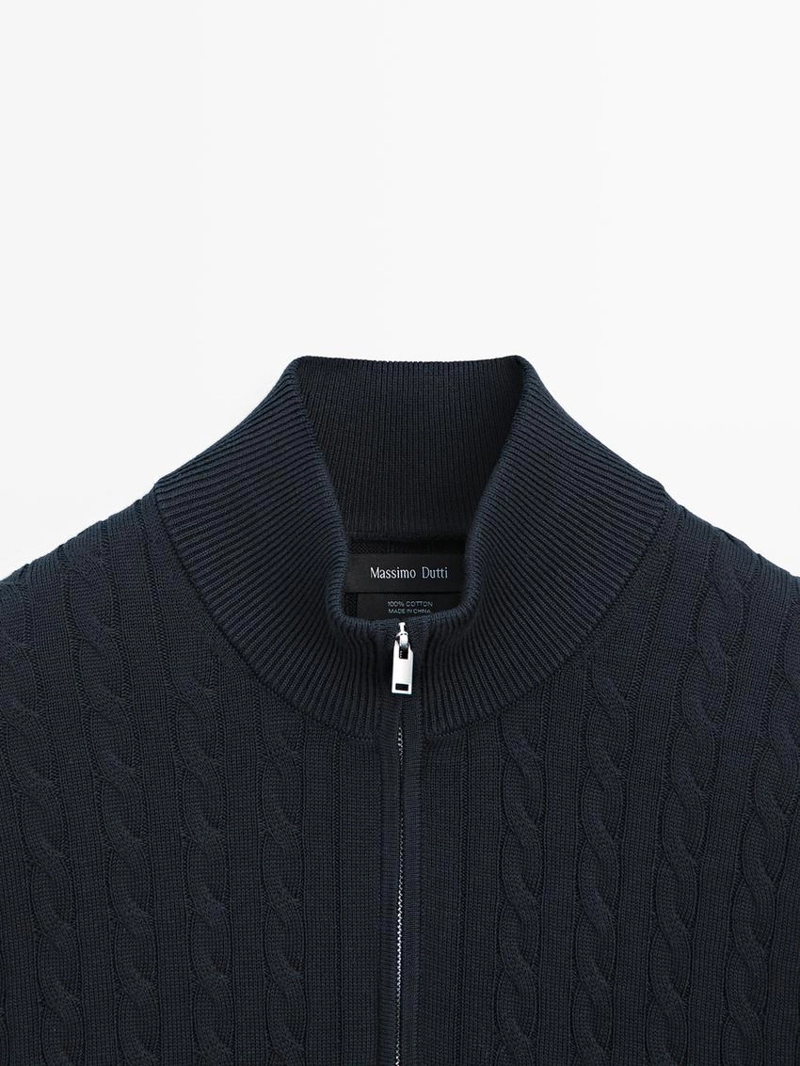 Вязанный свитер с маком и молнией