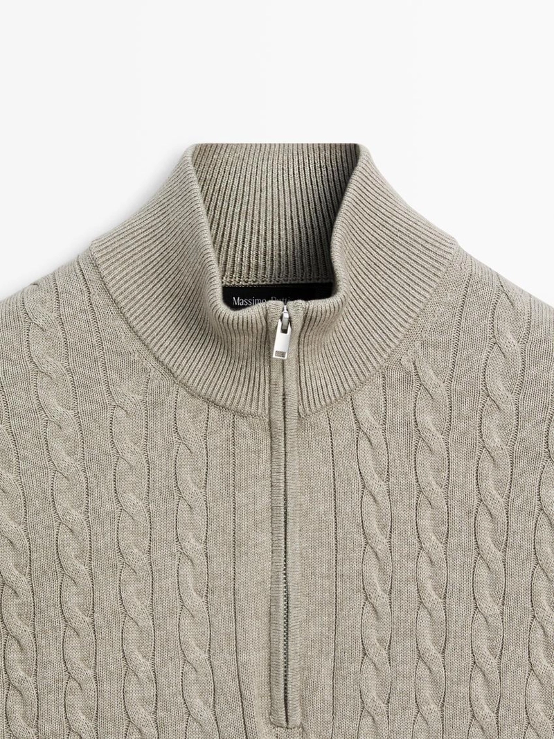 Вязанный свитер с высоким воротником и молнией