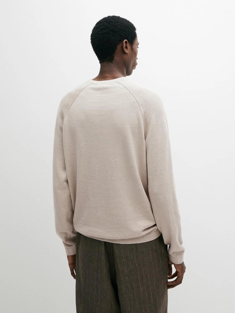 Свитер из льносмесовой вязаной ткани