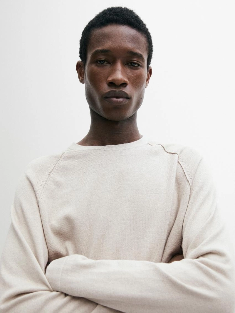 Свитер из льносмесовой вязаной ткани