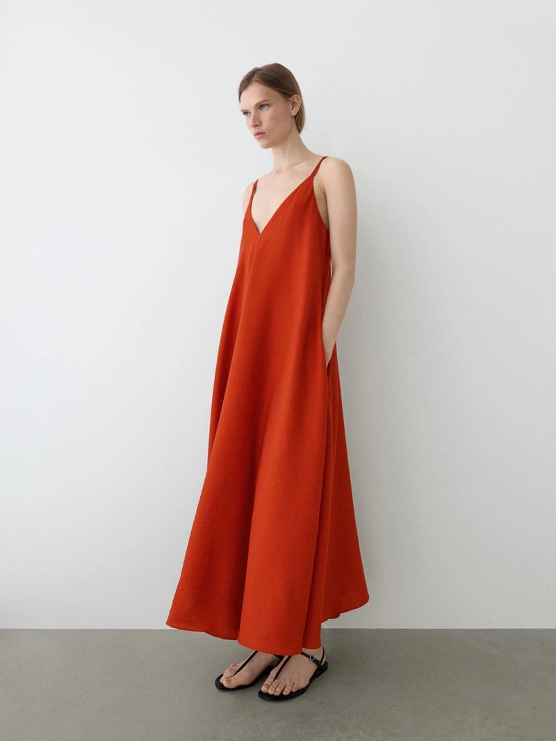 Длинное платье с двойной тканью