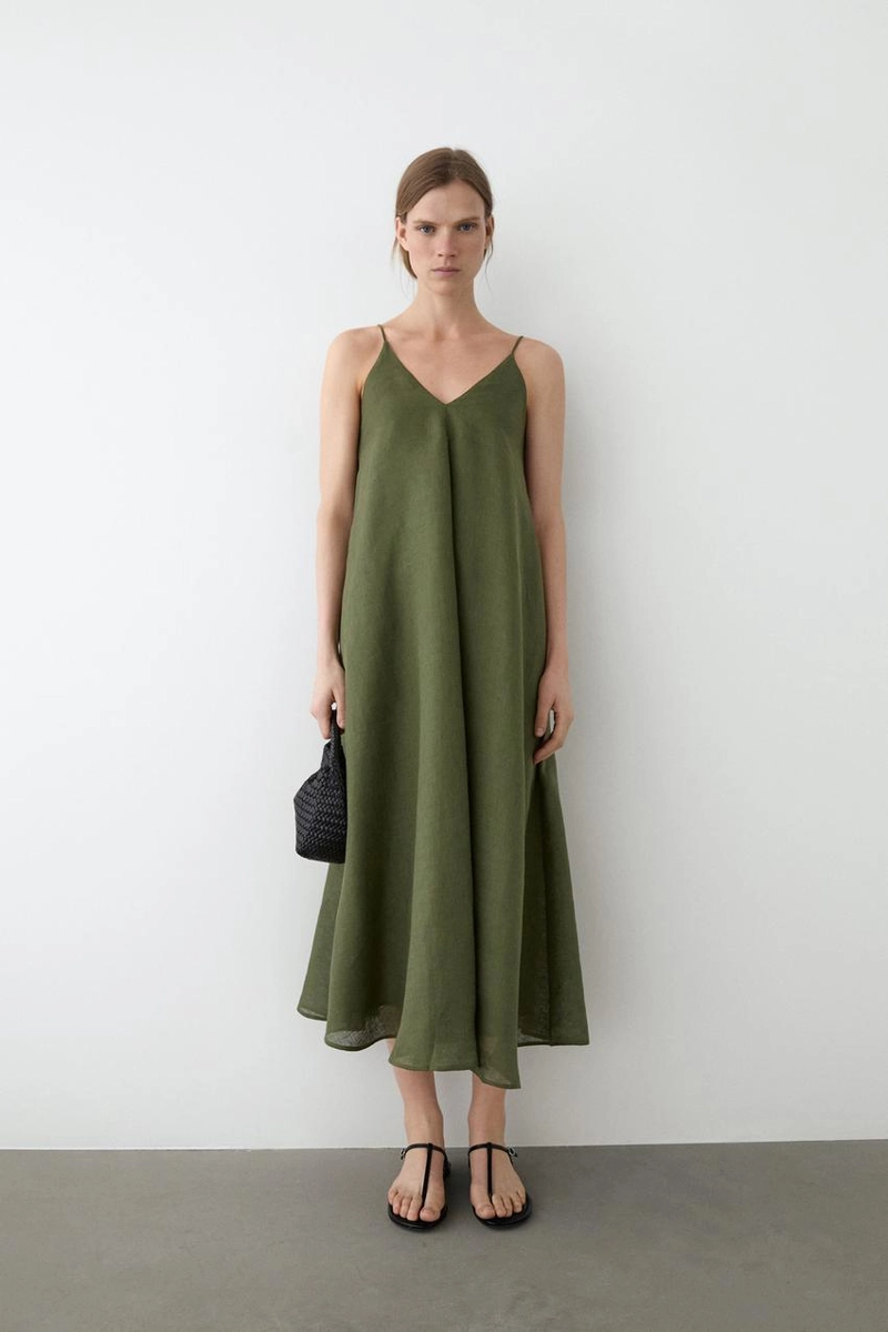 Платье миди с тонкими бретелями