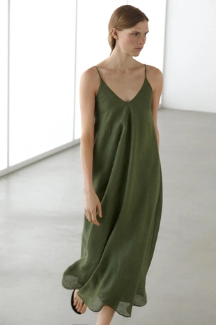 Платье миди с тонкими бретелями- Заказать в России