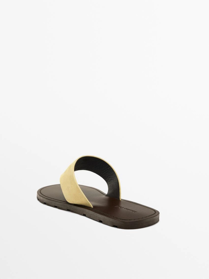 Сандалии с разделителем для пальцев из натуральной кожи