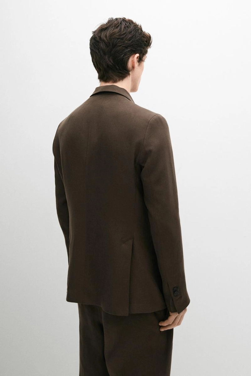 Пиджак из льна