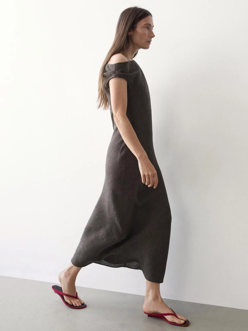 Платье миди из 100% льна с деталями на плечах