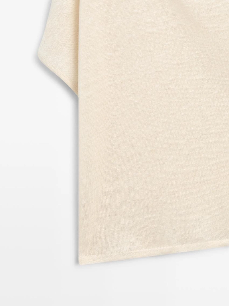 Льняной пальто с асимметричным укороченным кейпом