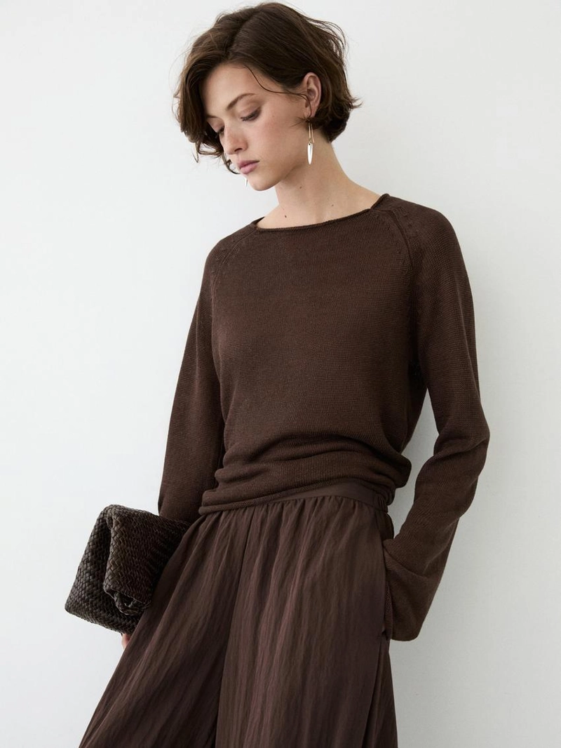 Пуловер из льняной пряжи с круглым вырезом