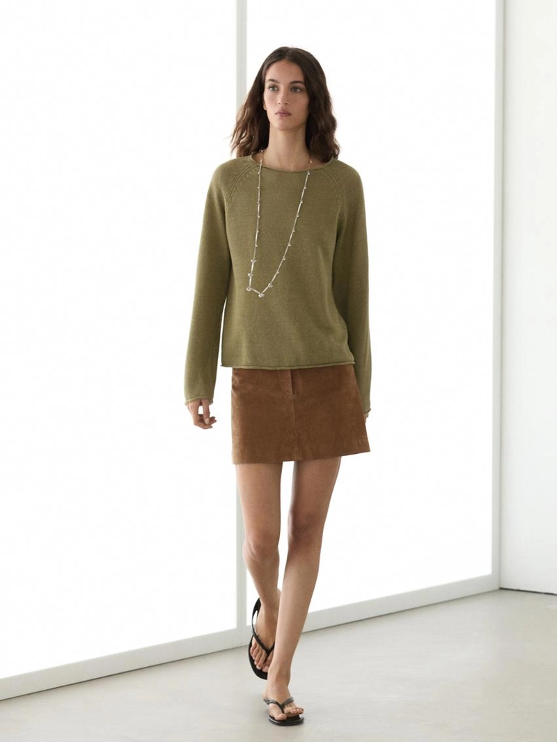 Пуловер из льна с круглым вырезом