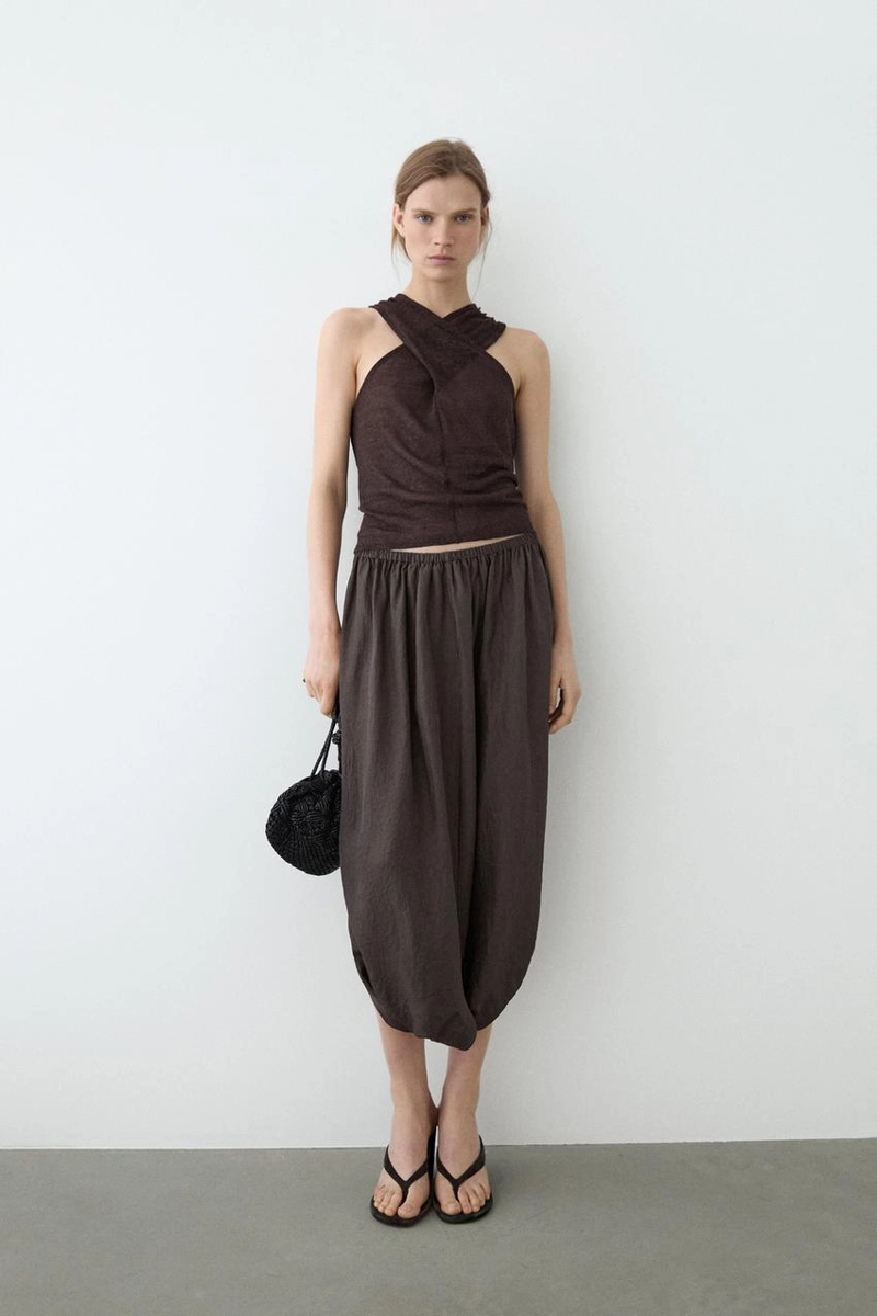 Топ из льняно-шерстяной смеси с запахом на горловине