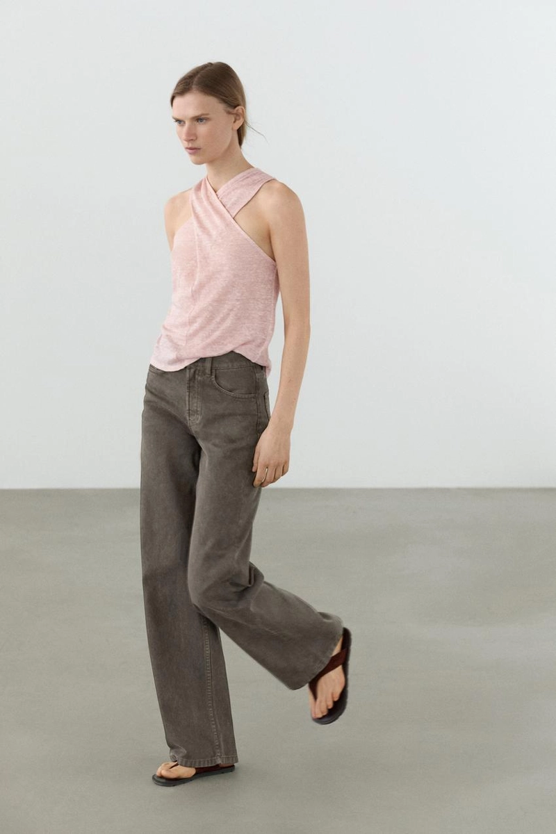 Топ из льняно-хлопковой смеси с декольте «качели»