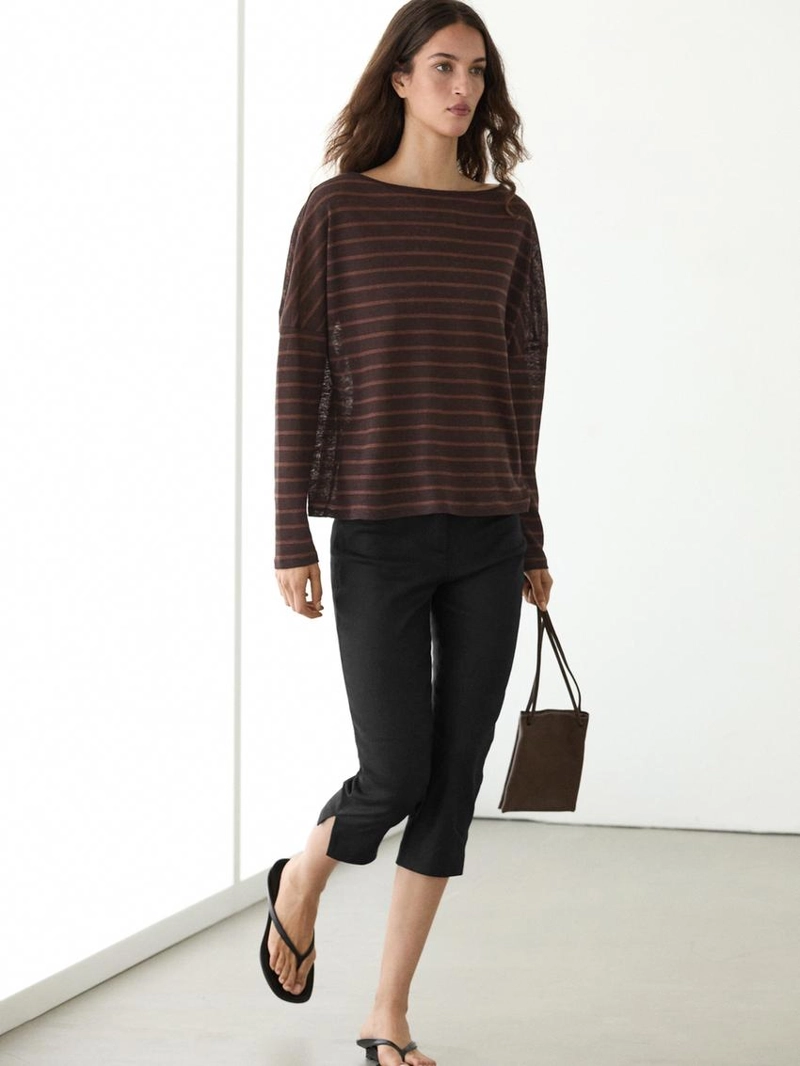 Футболка из полотна из льна в полоску