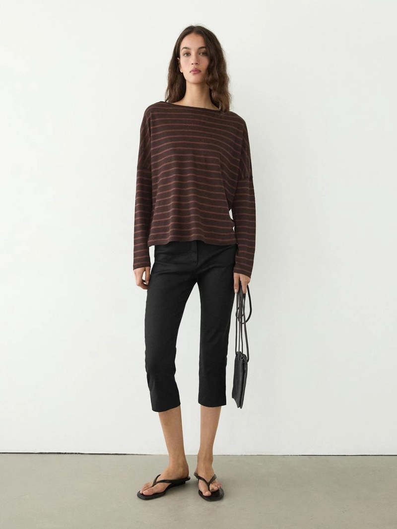 Футболка из полотна из льна в полоску