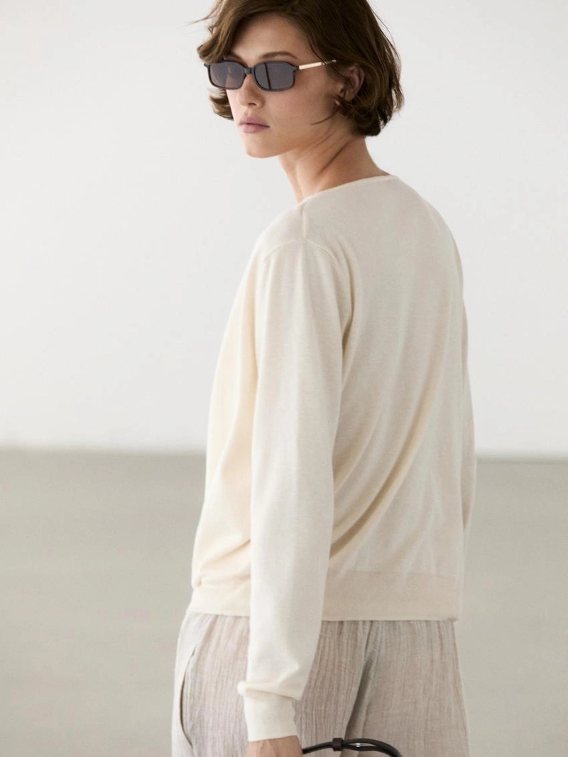 Трикотажный свитер из хлопкового смесового волокна с воротником-хомутом