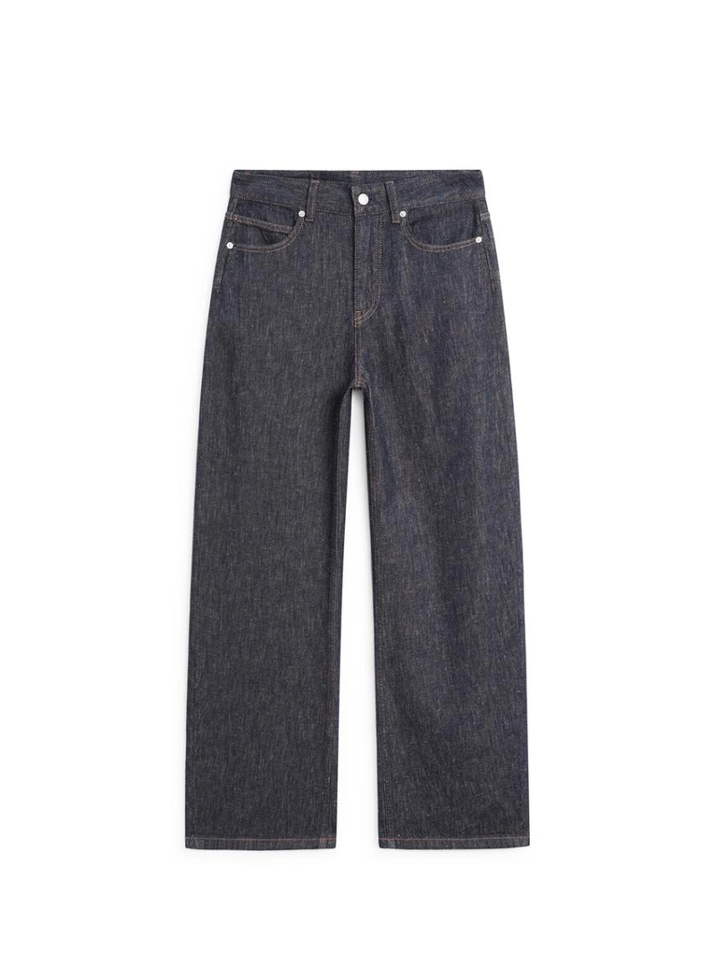 Джинсы бочонками с высокой посадкой и прямыми брючинами