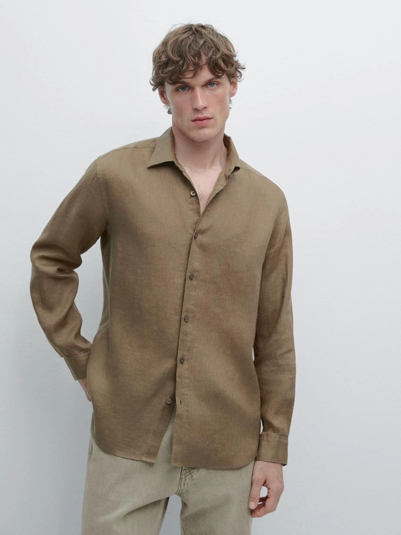Рубашка из 100% льна в плотной посадке