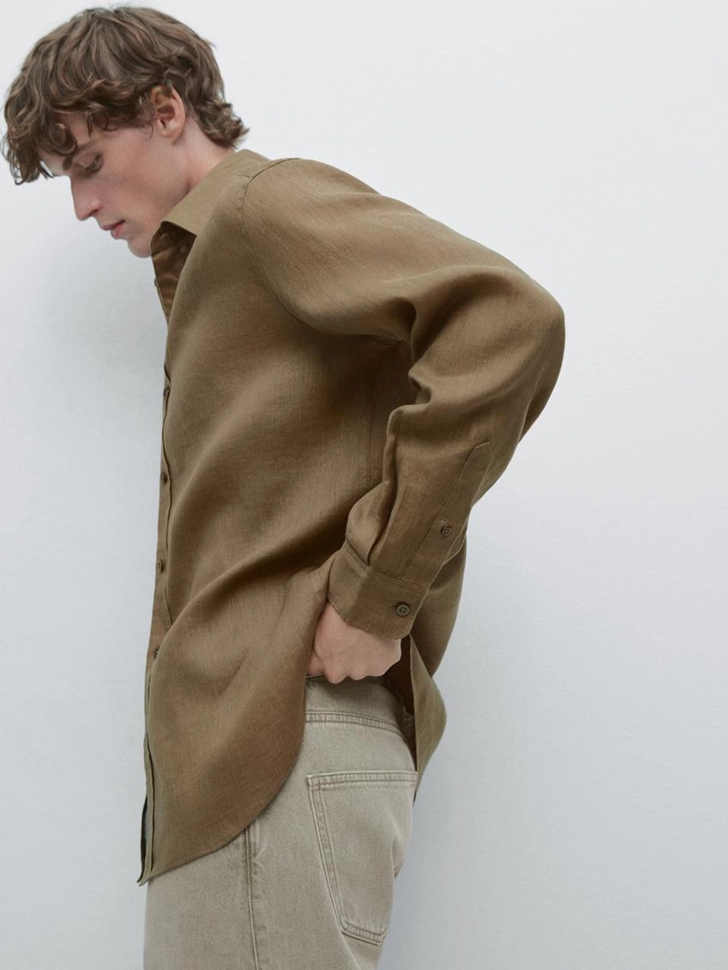 Рубашка из 100% льна в плотной посадке