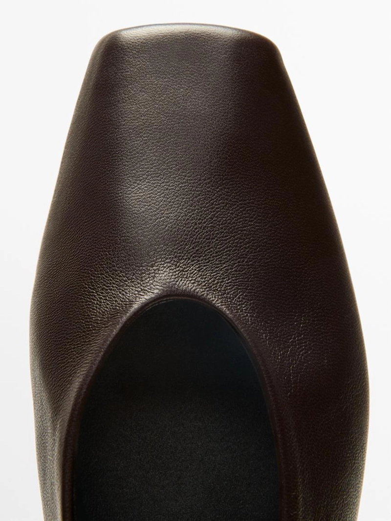 Балетки из кожи с завязками