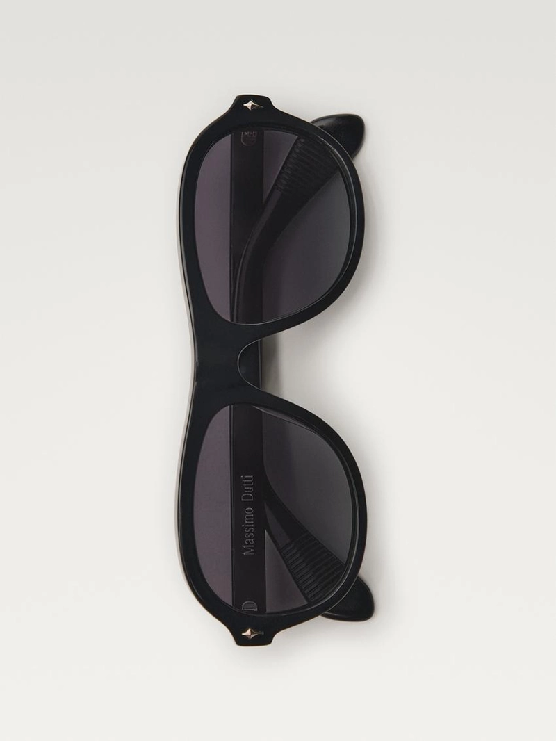 Солнечные очки авиаторы