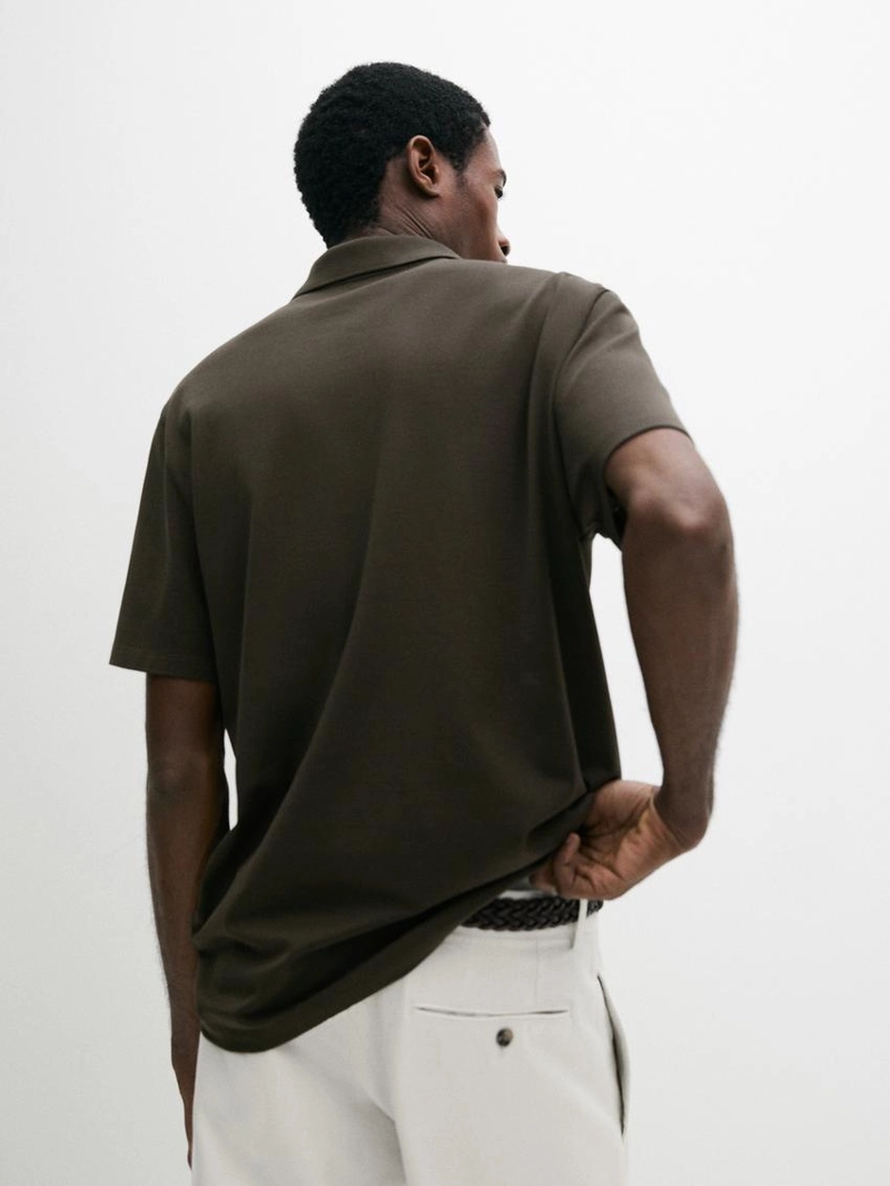 Поло с v-образным вырезом из хлопка