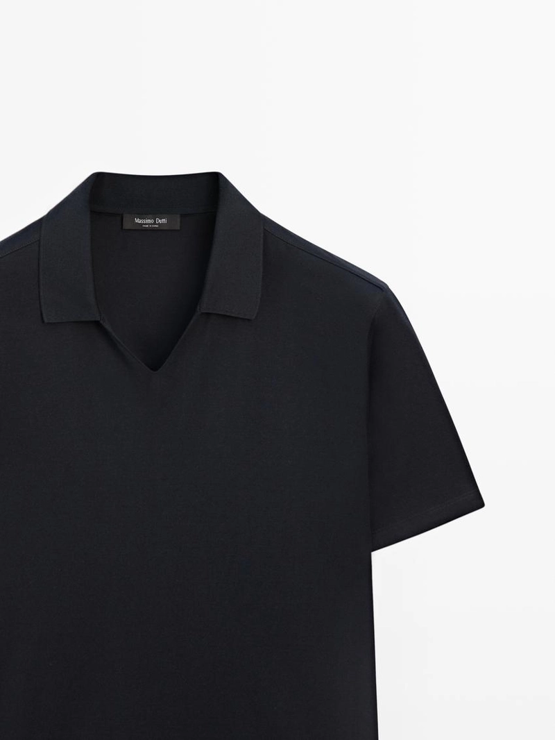 Поло с v-образным вырезом из хлопка