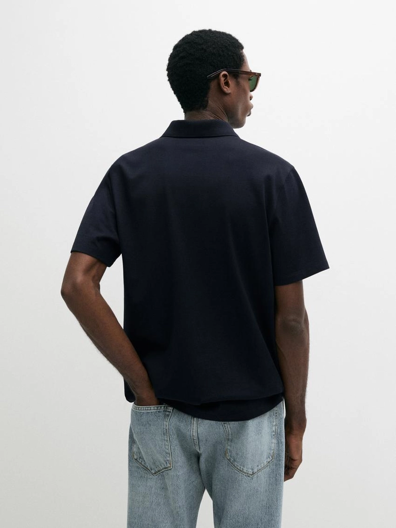 Поло с v-образным вырезом из хлопка