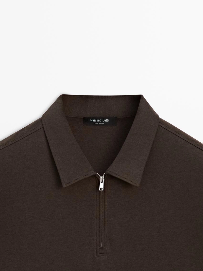 Поло с коротким рукавом и молнией