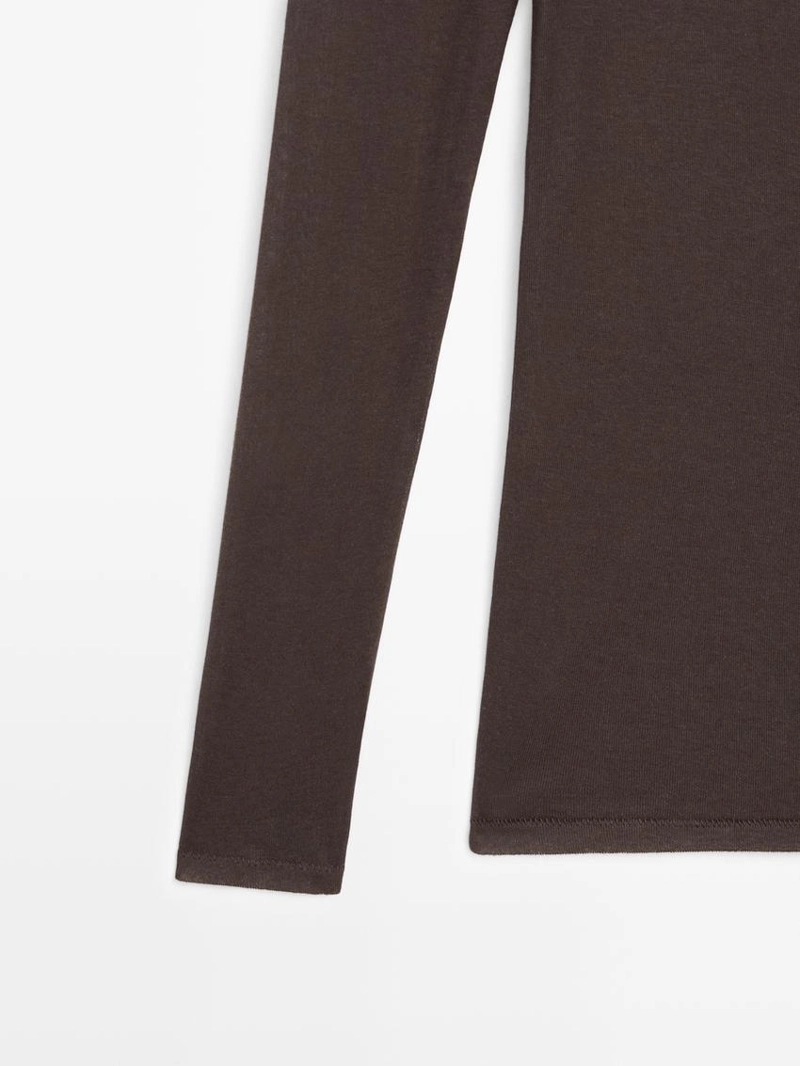 Футболка из 100% хлопка с воротником