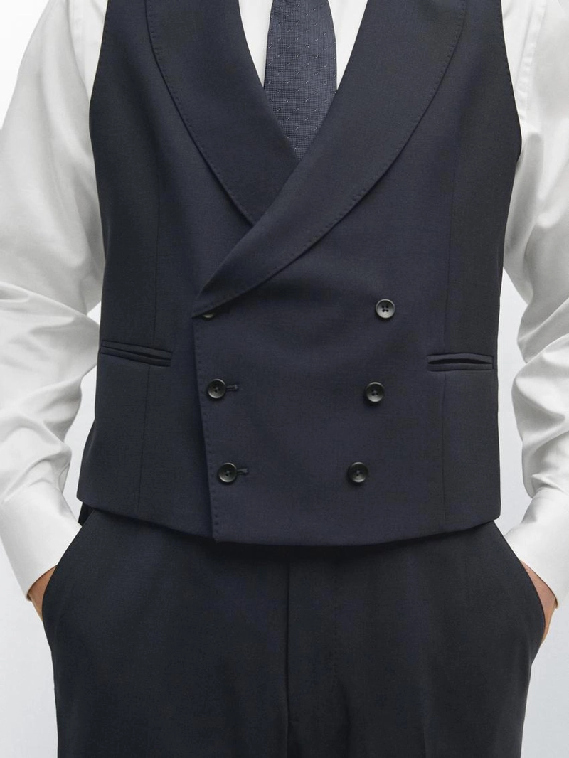 Жилет для костюма из кулирной шерсти