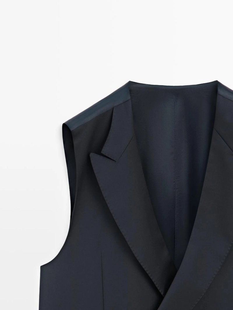 Жилет для костюма из кулирной шерсти