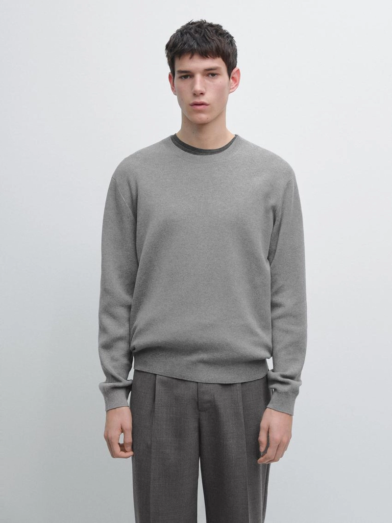 Свитер из хлопкового трикотажа с круглым вырезом