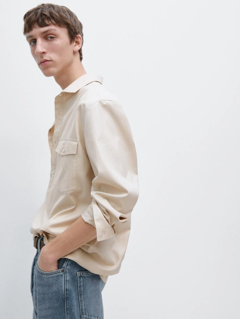 Рубашка из хлопковой ткани с карманами