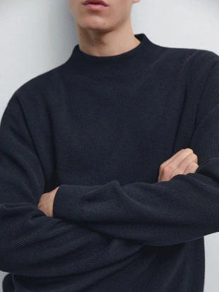 Свитер из хлопково-шерстяной смеси с манжетами-гольф- Заказать в России