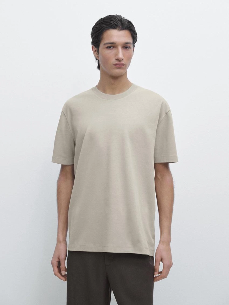 Футболка из 100% хлопка средней плотности