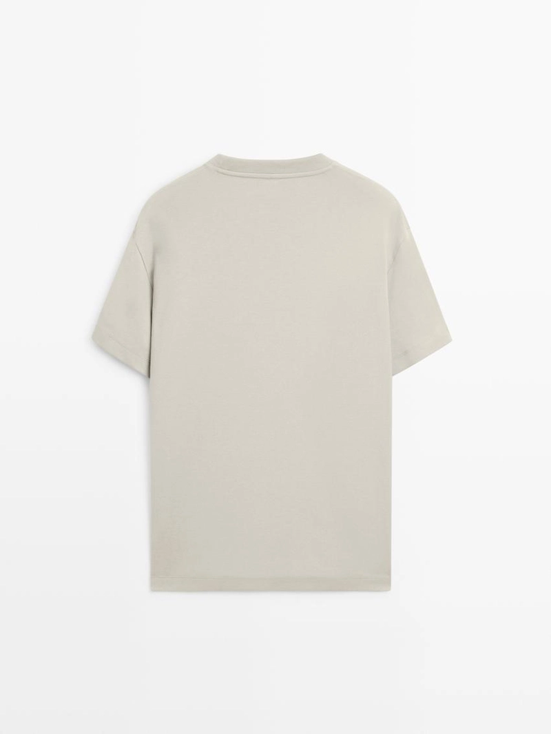 Футболка из 100% хлопка средней плотности