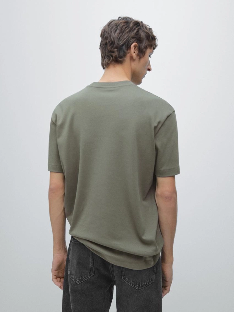 Футболка среднего веса из 100% хлопка