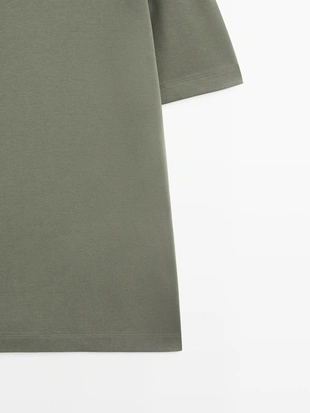 Футболка среднего веса из 100% хлопка- Заказать в России