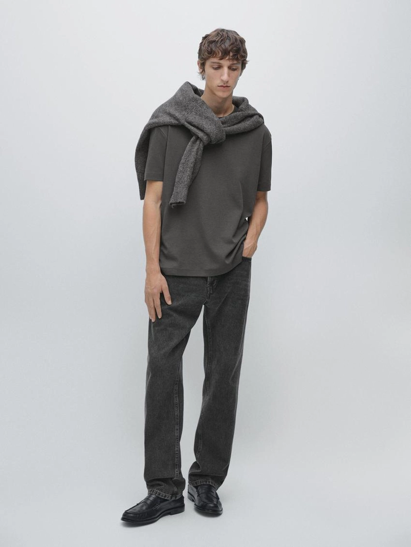 Футболка среднего веса из 100% хлопка