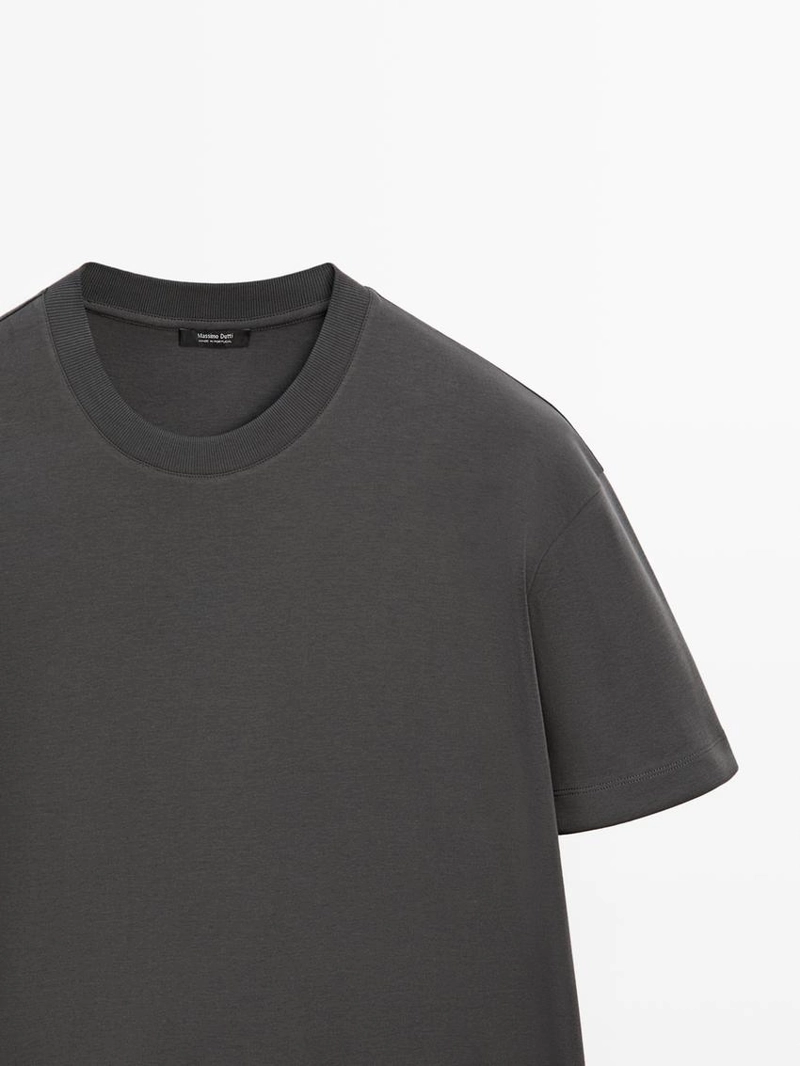 Футболка среднего веса из 100% хлопка