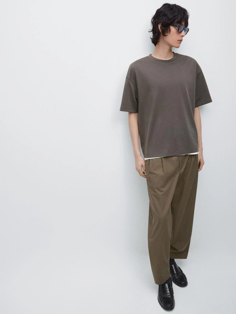 Футболка свободного кроя из хлопкового микса с коротким рукавом