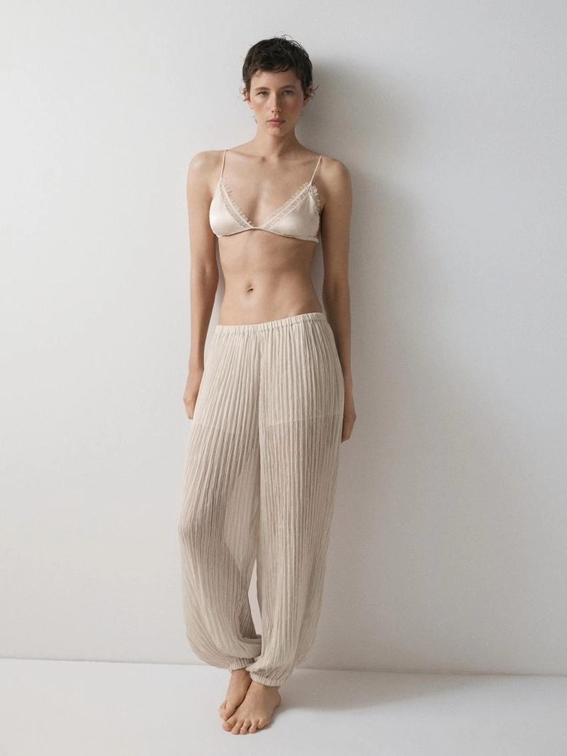 Брюки-саруэль с деталями в складку