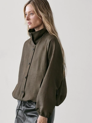 Куртка-бомбер из льна и шелка- Заказать в России