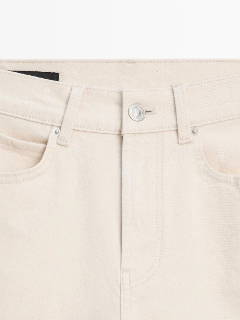 Джинсы прямого кроя средней посадки