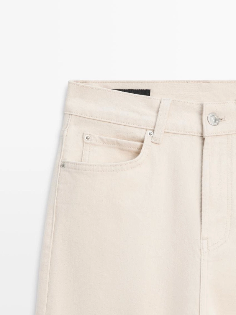 Джинсы прямого кроя средней посадки