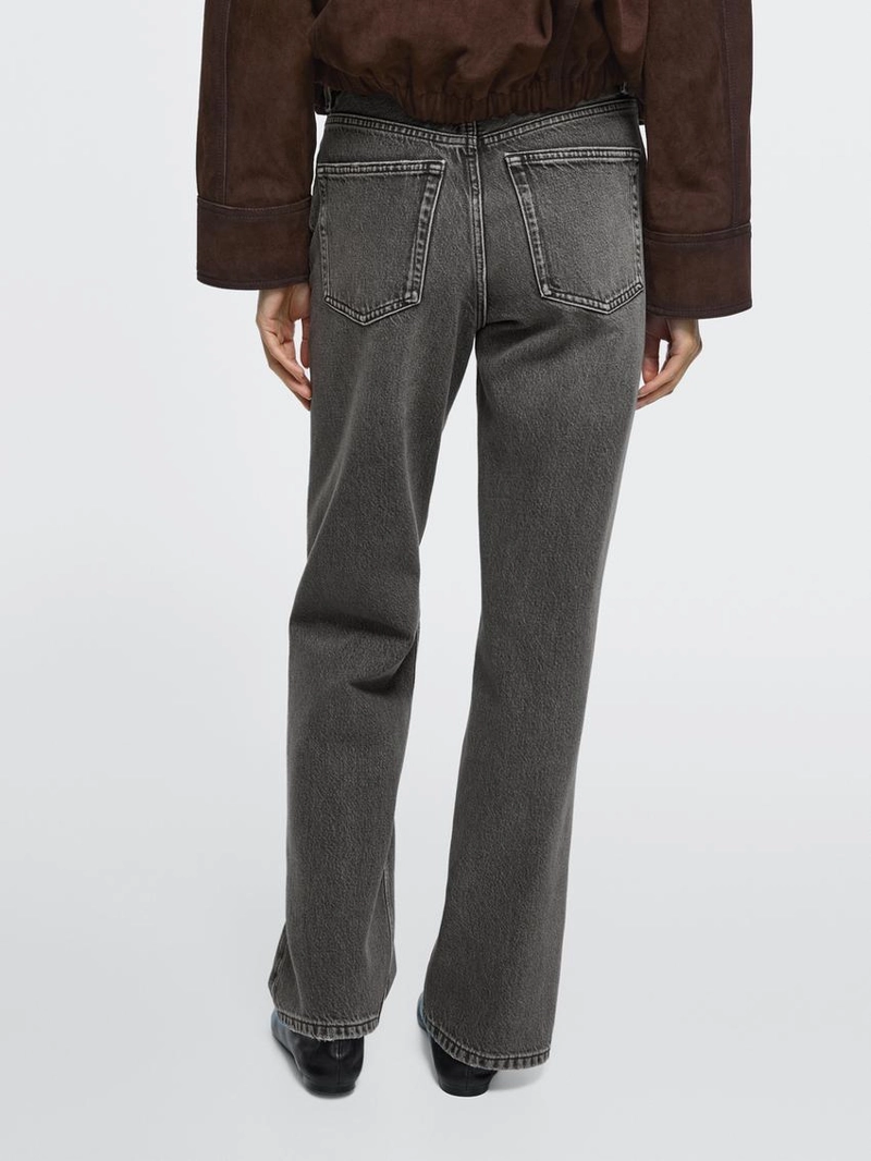 Джинсы прямого кроя с высокой посадкой