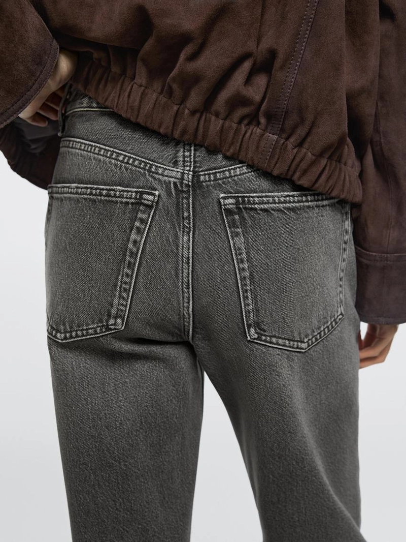 Джинсы прямого кроя с высокой посадкой