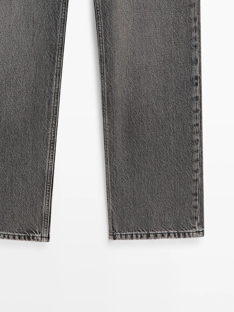 Джинсы прямого кроя с высокой посадкой