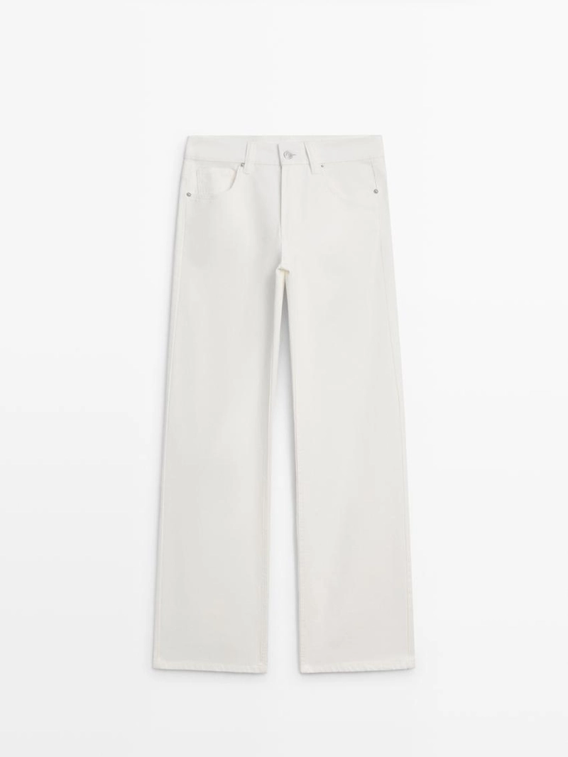 Джинсы с высокой посадкой и широкими штанинами