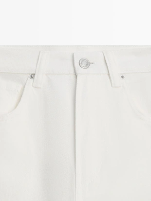 Джинсы с высокой посадкой и широкими штанинами- Заказать в России